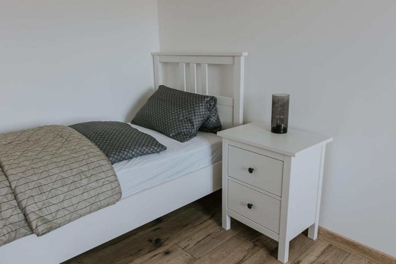 Zapomniany Zdroj Apartment Glucholazy Bagian luar foto